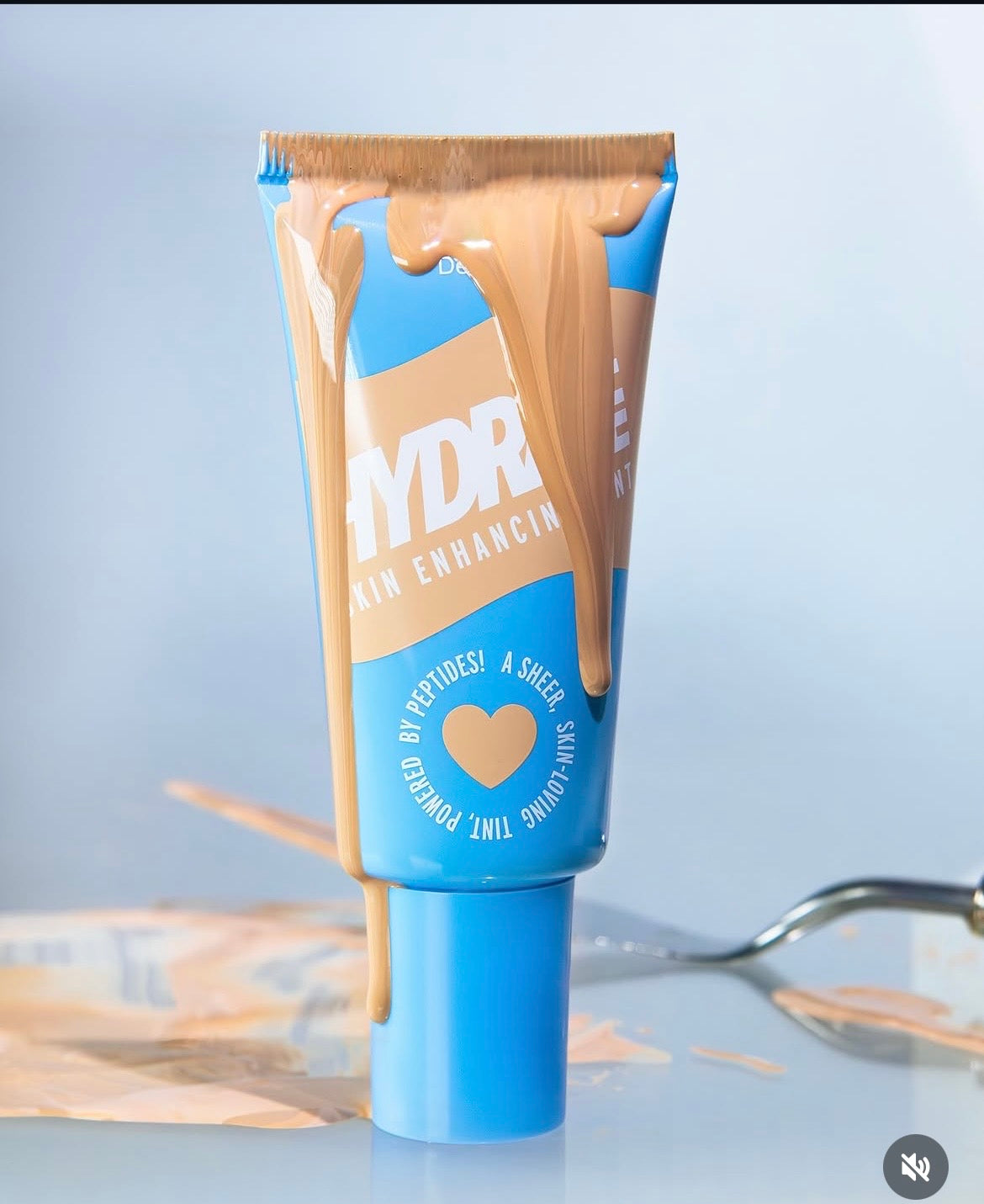 HydraHit Skin Enhancing Tint Italia Deluxe